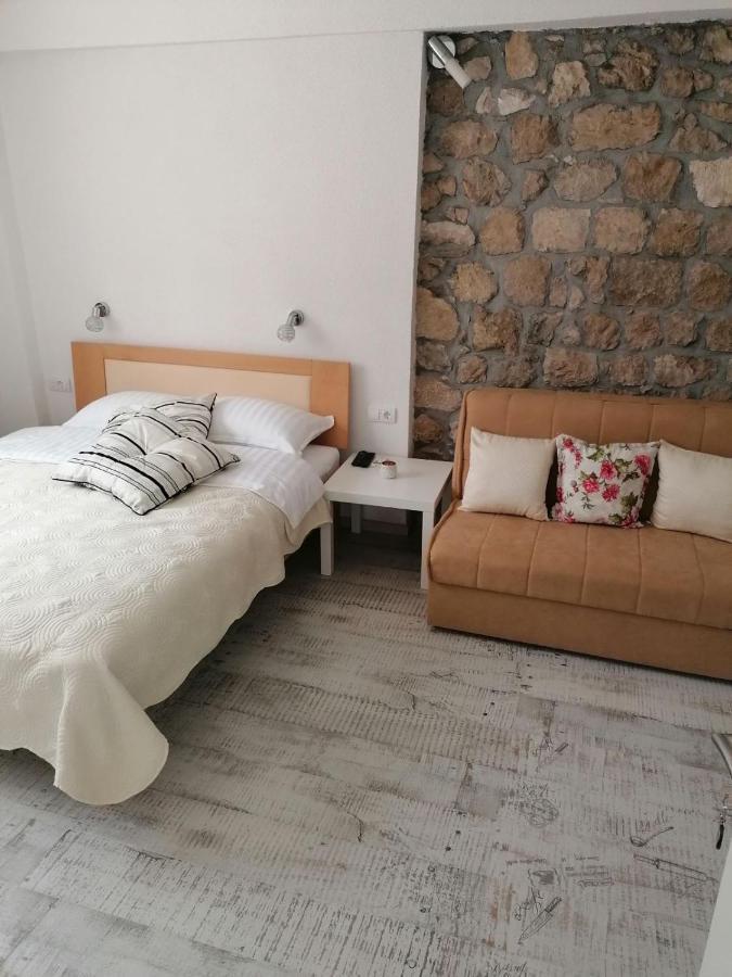 Vila Mira Trebinje Bagian luar foto